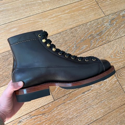 Sagara Cordmaster in Conceria Cloe Superlux Horsebutt Overdyed Black