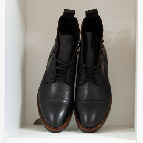 BLKBRD Dixon Cap Toe Derby Boot in Black Pullup