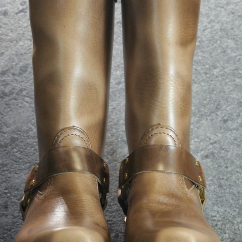 Wesco Harness in Horween Natural Chromexcel