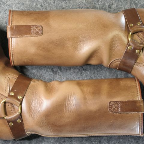 Wesco Harness in Horween Natural Chromexcel