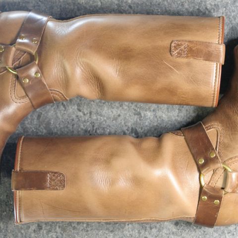 Wesco Harness in Horween Natural Chromexcel