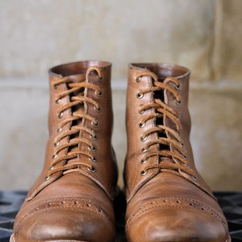 Oak Street Bootmakers Trench Boot in Horween Natural Chromexcel
