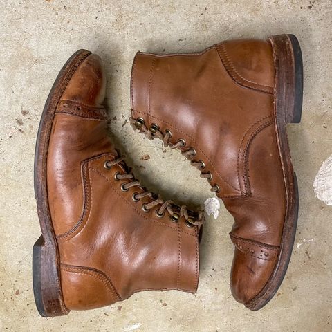 Oak Street Bootmakers Trench Boot in Horween Natural Chromexcel