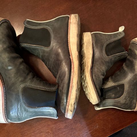 Wesco Project Axl in Petrolio + Bianco