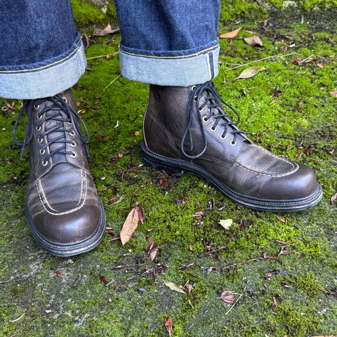 Grant Stone Brass Boot in Gallun Charcoal Teton Stag