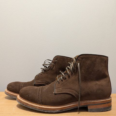 Viberg Derby Boot in C.F. Stead Brown Repello Calf Suede