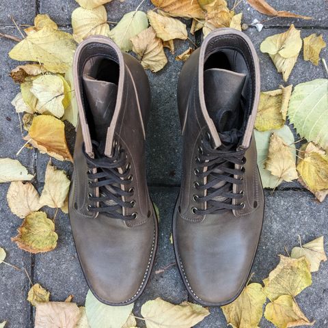 NF Bootmaker Milton Boot in Maryam Asphalt Waxed Horsebutt