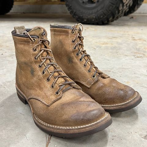 Wesco Johannes in Seidel Burlap Roughout