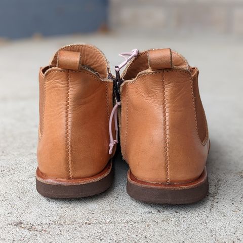 Adelisa and Co. Viajero Chelsea Boot in Unknown Natural Veg Tan