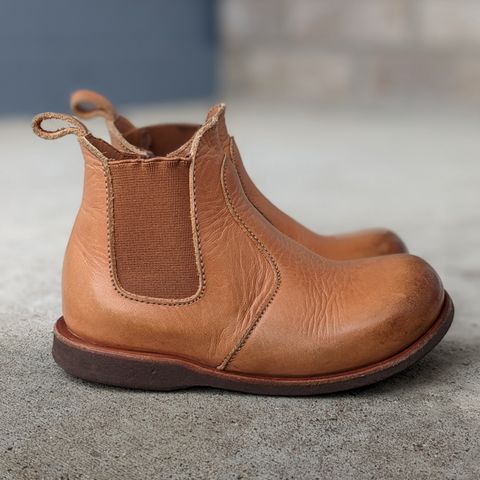 Adelisa and Co. Viajero Chelsea Boot in Unknown Natural Veg Tan