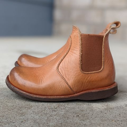 Adelisa and Co. Viajero Chelsea Boot in Unknown Natural Veg Tan
