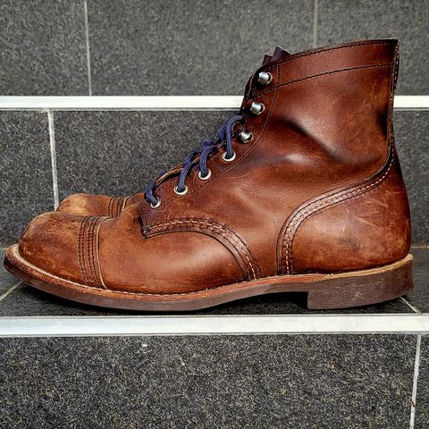 Red Wing Iron Ranger in S.B. Foot Amber Harness