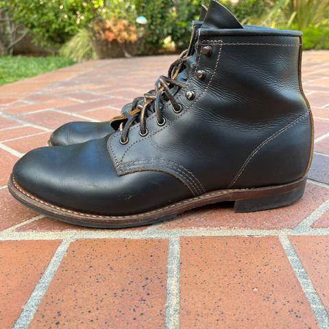 Red Wing Beckman Flatbox in S.B. Foot Black Klondike