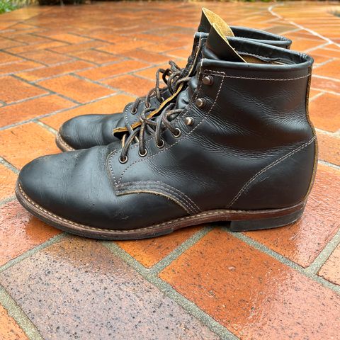 Red Wing Beckman Flatbox in S.B. Foot Black Klondike