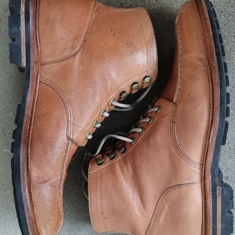 View photo of Grant Stone Ottawa Boot in Incas Natural Kangaroo