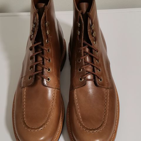 Grant Stone Brass Boot in Horween Dune Chromexcel