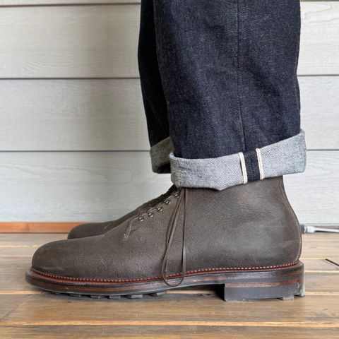 Viberg Wholecut Derby Boot in C.F. Stead Stone Waxed Kudu