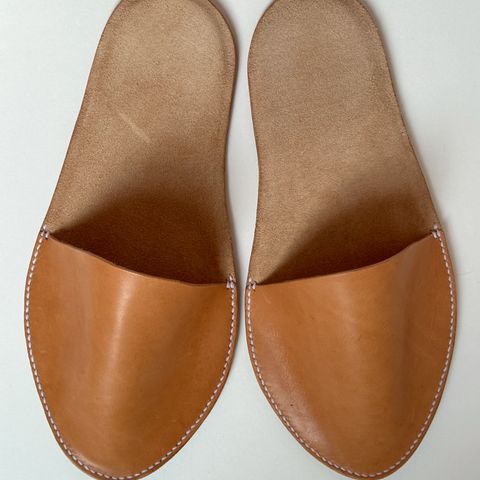 DIY Slide in Horween Natural Essex
