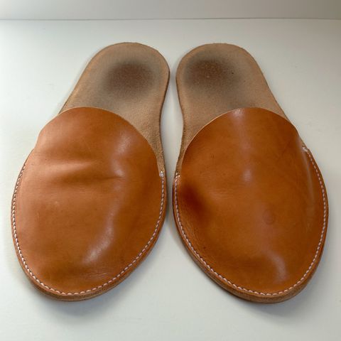 DIY Slide in Horween Natural Essex