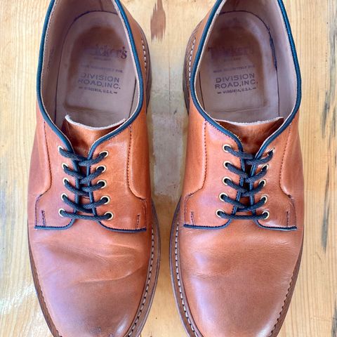 Tricker's Robert Plain Derby Shoe in Horween Natural Dublin
