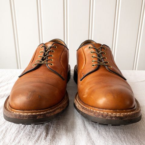 Tricker's Robert Plain Derby Shoe in Horween Natural Dublin
