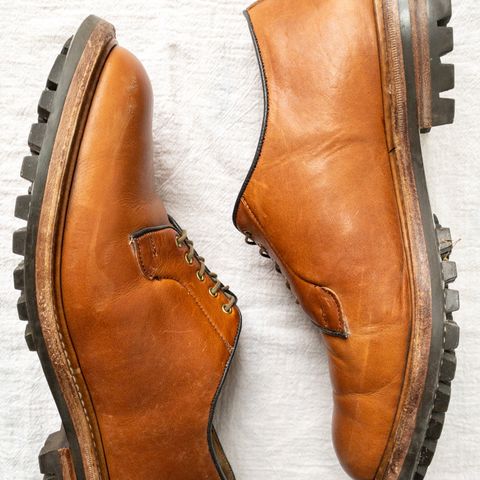 Tricker's Robert Plain Derby Shoe in Horween Natural Dublin
