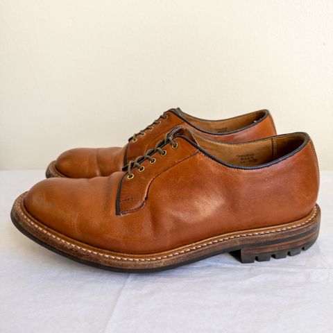 Tricker's Robert Plain Derby Shoe in Horween Natural Dublin
