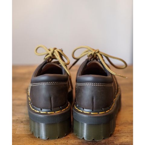 Dr. Martens 8053 Shoes in Dark Brown Crazy Horse