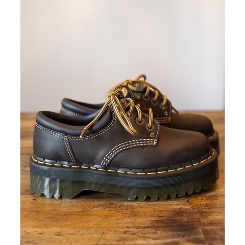 Dr. Martens 8053 Shoes in Dark Brown Crazy Horse