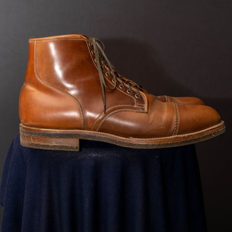Viberg Service Boot PCT in Horween Natural Shell Cordovan