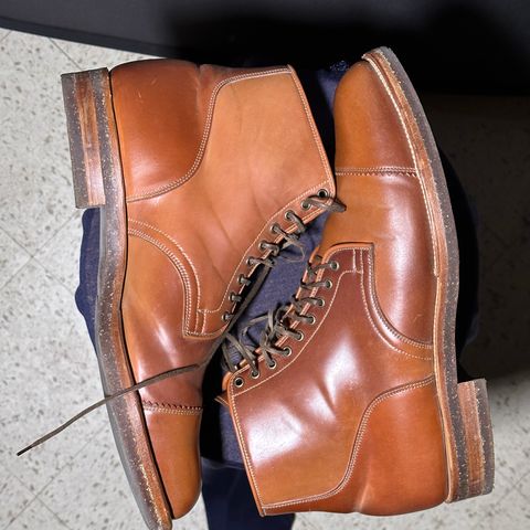 Viberg Service Boot PCT in Horween Natural Shell Cordovan