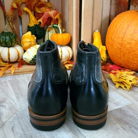 Iron Boots Pitman in Black Italy Waxed Bullhide