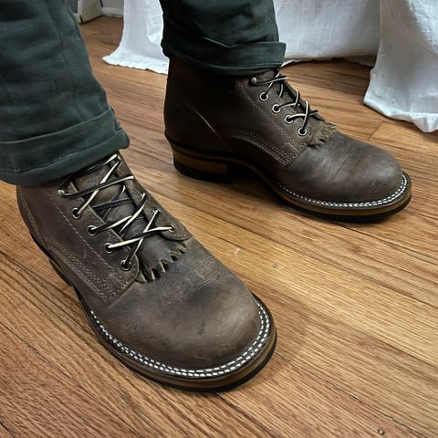 Drew's 8-Inch Logger in Rowdy Smooth