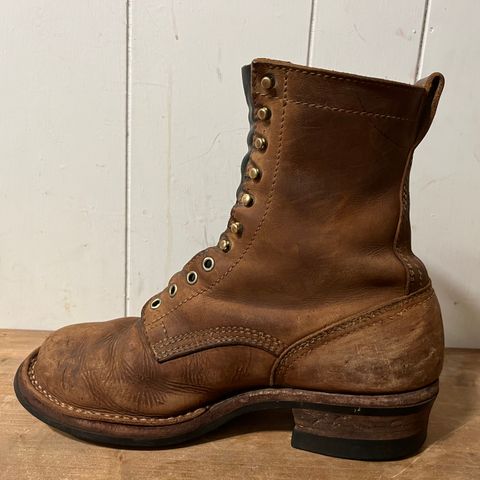 Drew's 8-Inch Logger in Rowdy Smooth