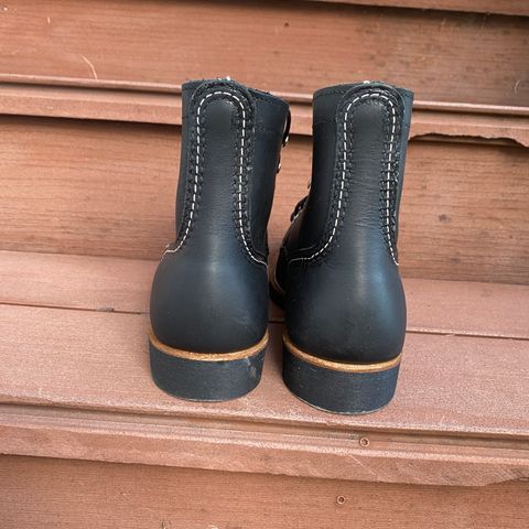 Red Wing Iron Ranger in S.B. Foot Black Harness