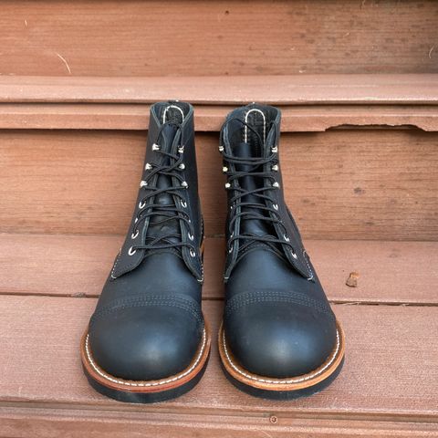 Red Wing Iron Ranger in S.B. Foot Black Harness
