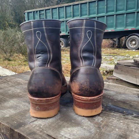 Fortis Custom DAKAR with Logger in Horween Java Waxed Flesh