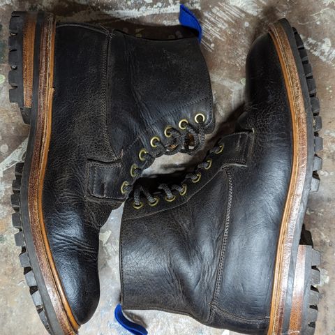 Tricker's Ripon Derby Field Boot in C.F. Stead Flint Kudu