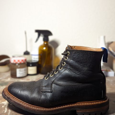 Tricker's Ripon Derby Field Boot in C.F. Stead Flint Kudu