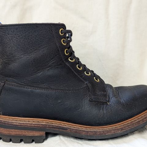 Tricker's Ripon Derby Field Boot in C.F. Stead Flint Kudu
