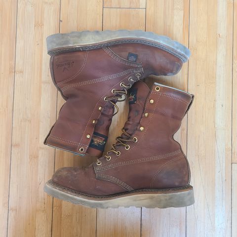 Thorogood 8" Plain Toe in Tobacco Gladiator Oil-Tanned