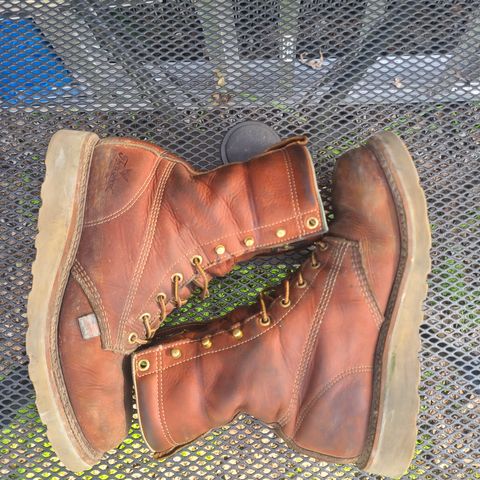 Thorogood 8" Plain Toe in Tobacco Gladiator Oil-Tanned