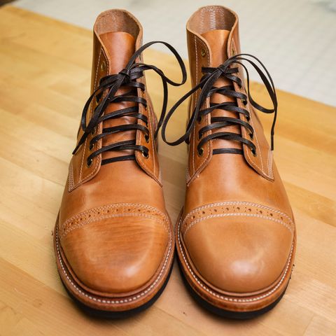 Oak Street Bootmakers Field Boot in Maryam Natural Horsebutt