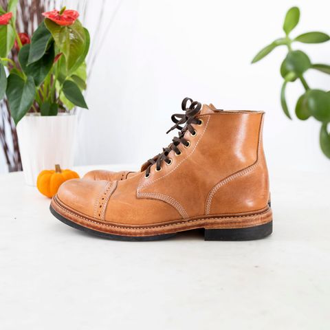 Oak Street Bootmakers Field Boot in Maryam Natural Horsebutt