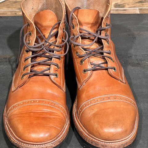 View photo of Oak Street Bootmakers Field Boot in Maryam Natural Horsebutt