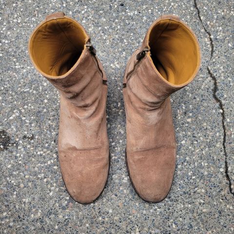 View photo of Viberg Herald in Eco Veg Fallow Suede Roughout