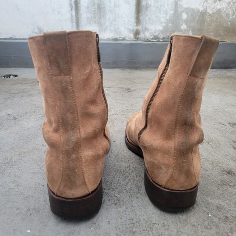 Viberg Herald in Eco Veg Fallow Suede Roughout