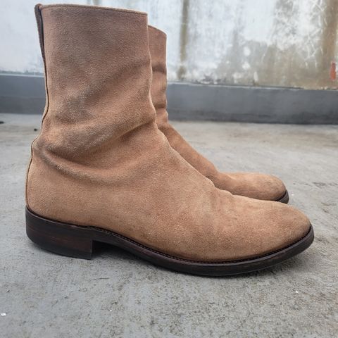 Viberg Herald in Eco Veg Fallow Suede Roughout