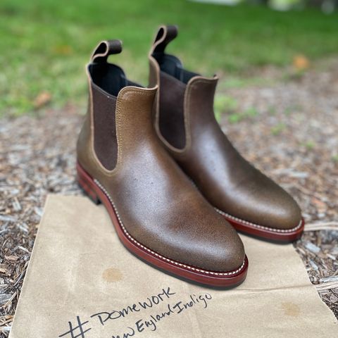 Benzein The Seventh Chelsea Boot in Horween Olive Waxed Flesh