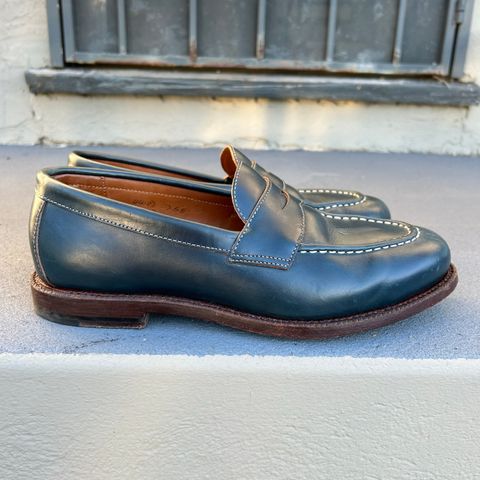 Grant Stone Traveler Penny in Horween Navy Chromexcel